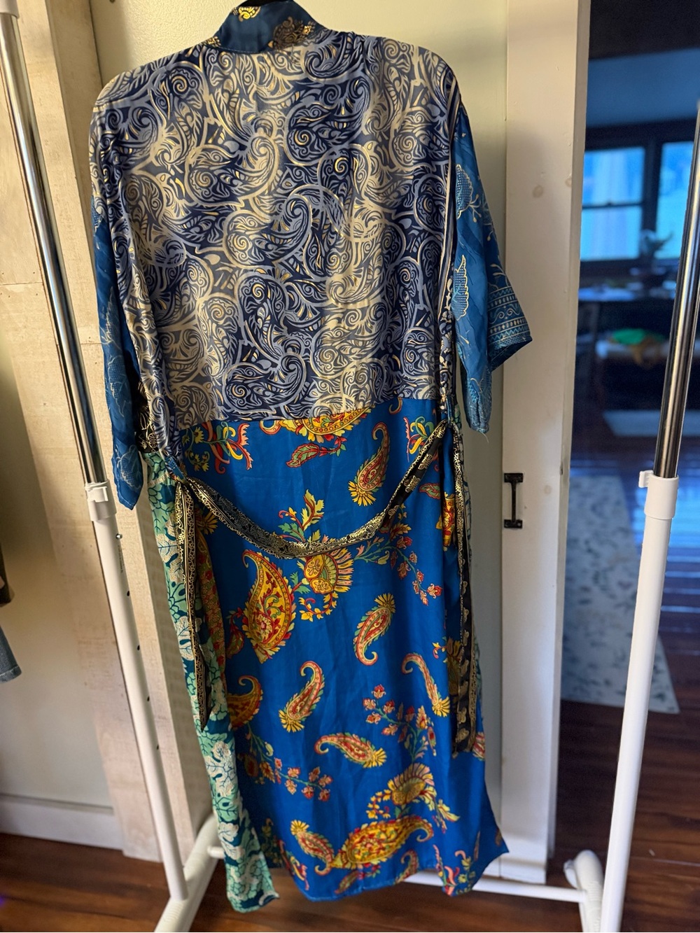 Silk kimono tie robe